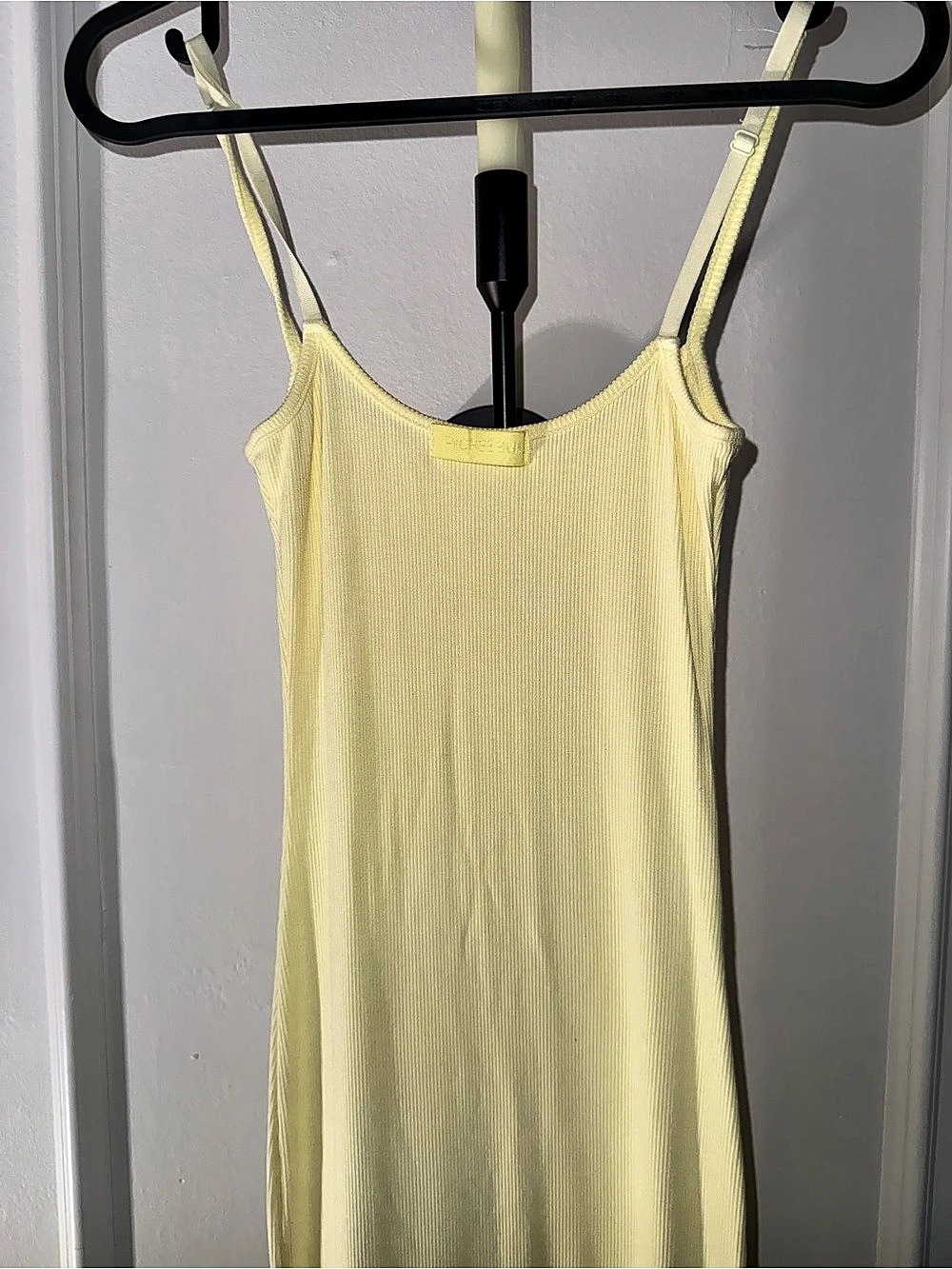 Maxi Dress Ribbed Yellow - Picture 2 of 3